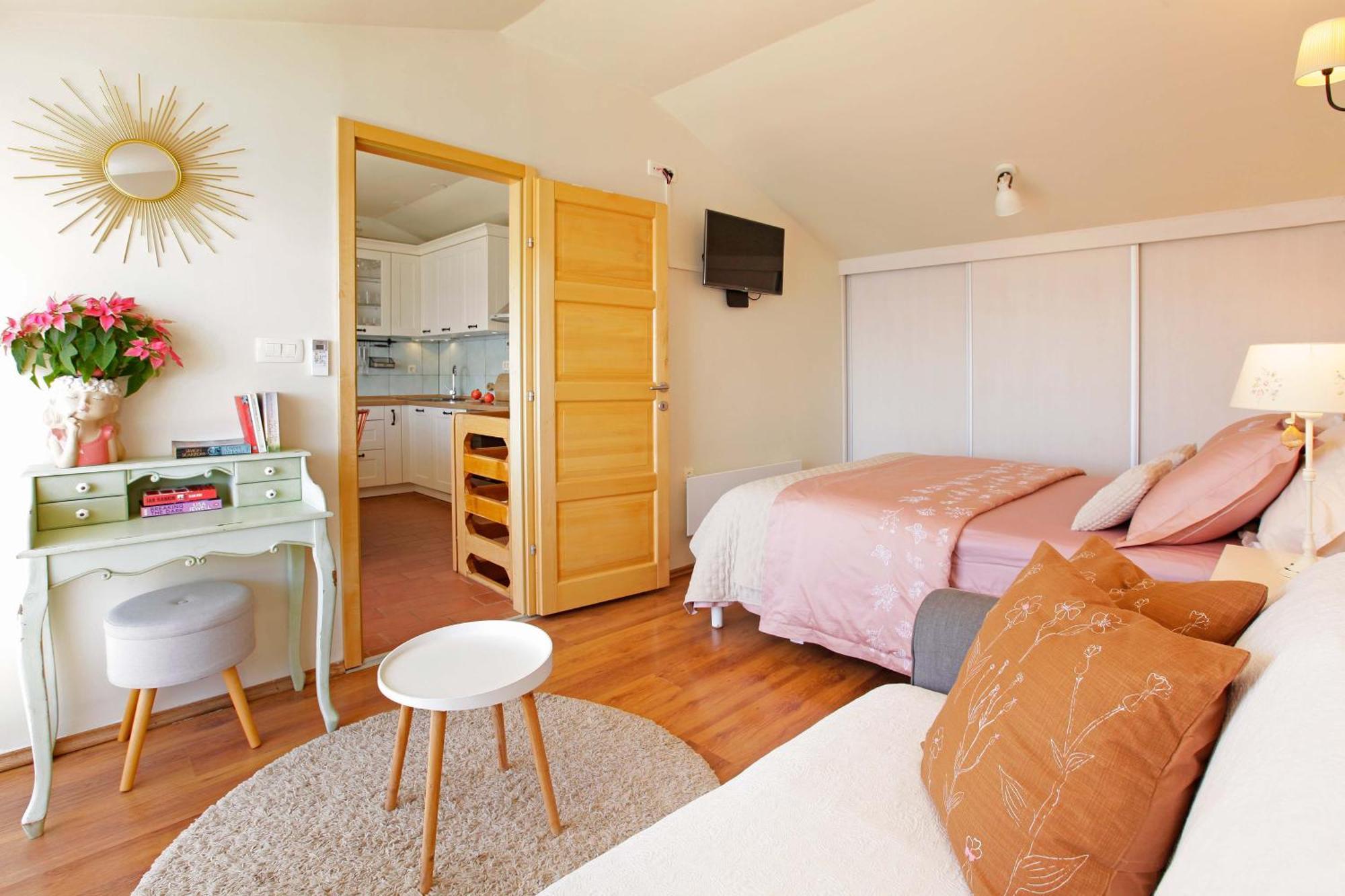 Amazing Waterfront Apartments Bol Ngoại thất bức ảnh